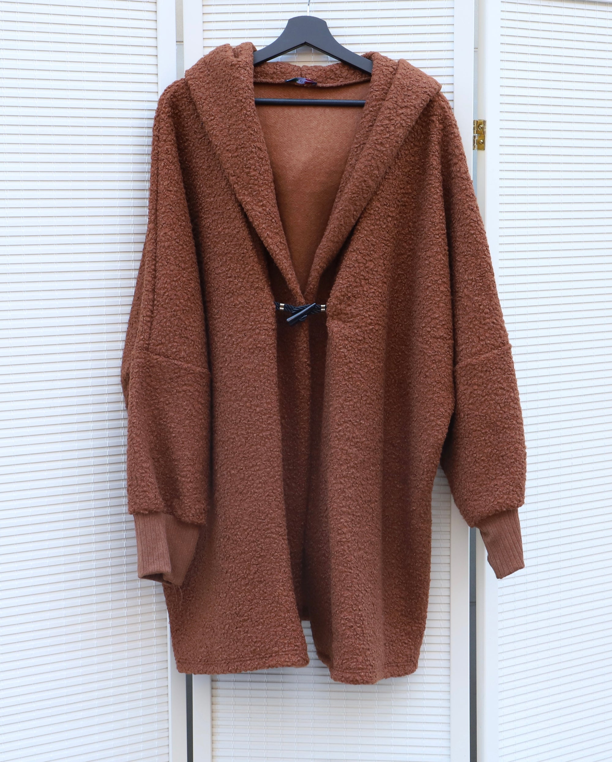 Abo Jacke mit Kapuzenkragen und Onesize bis Größe 48 braun