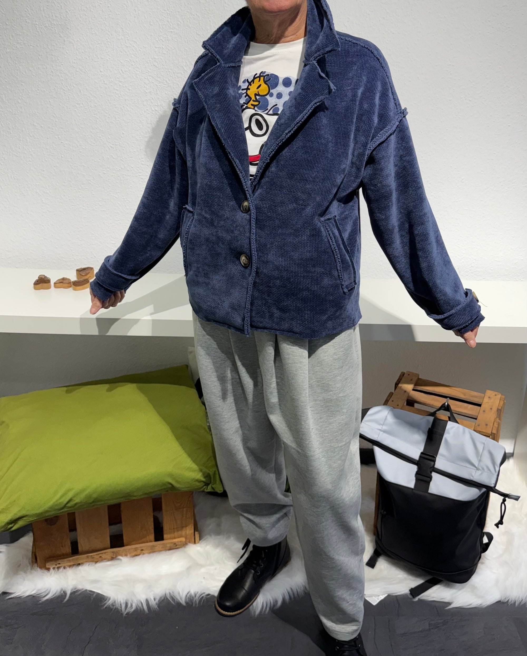 Anni Cordjacke d. blau