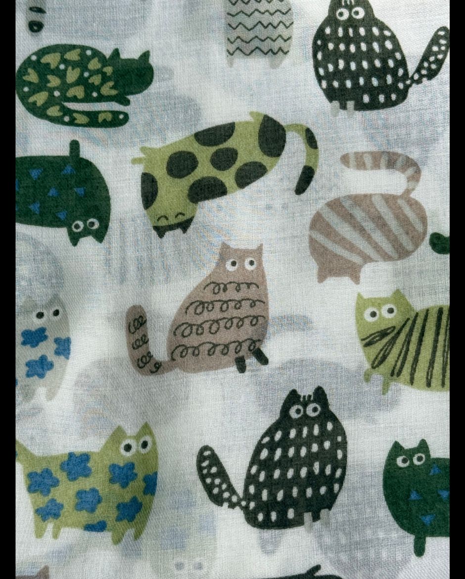 Tuchschal  bunt mit Katzenmotiv